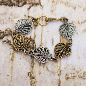 7 1/2 inch, Vintage Gold & Silver Tone Elven Leaf Bracelet - B19